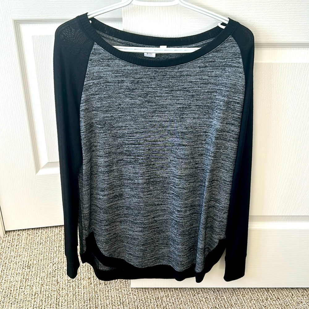 Gap Sweater
